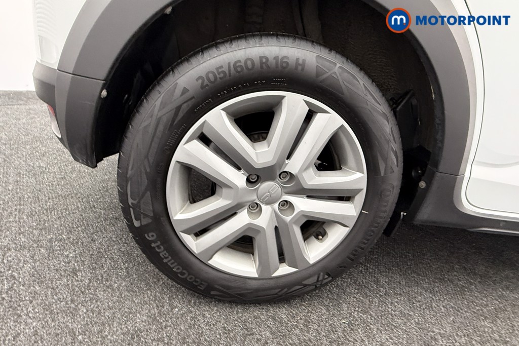 Dacia Sandero Stepway Essential Manual Petrol Hatchback - Stock Number (1570672) - 24th supplementary image
