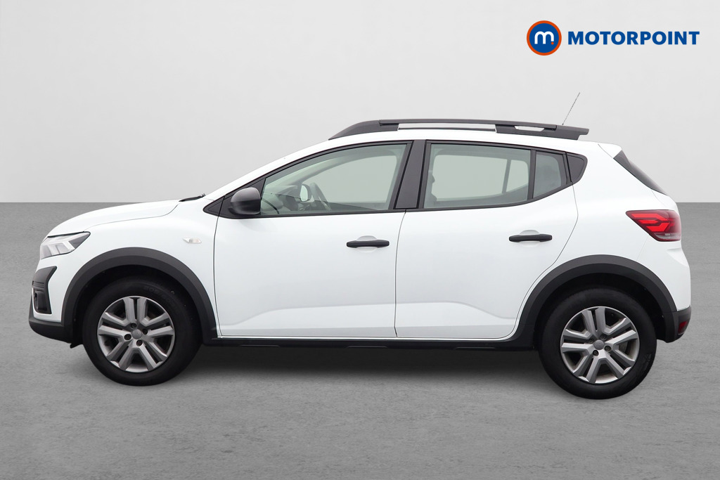 Dacia Sandero Stepway Essential Manual Petrol Hatchback - Stock Number (1570672) - Passenger side
