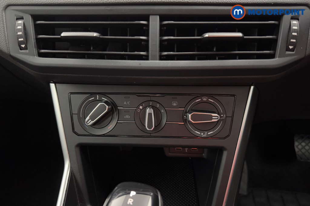 Volkswagen Polo Life Automatic Petrol Hatchback - Stock Number (1570763) - 10th supplementary image