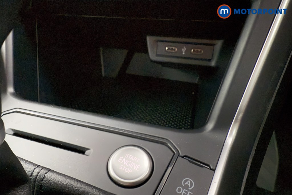 Volkswagen Polo Life Automatic Petrol Hatchback - Stock Number (1570763) - 11th supplementary image