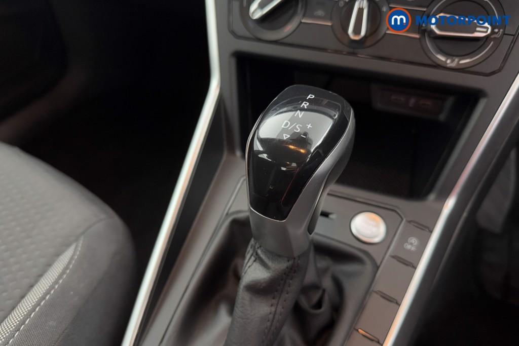 Volkswagen Polo Life Automatic Petrol Hatchback - Stock Number (1570763) - 12th supplementary image