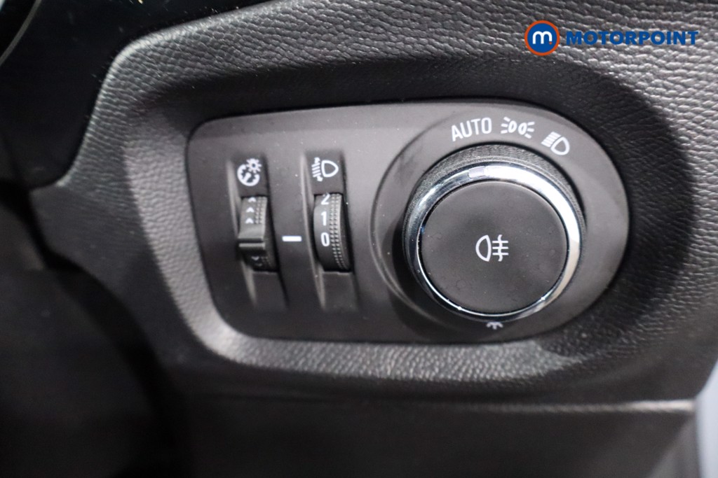 Vauxhall Corsa Design Manual Petrol Hatchback - Stock Number (1571413) - 20th supplementary image
