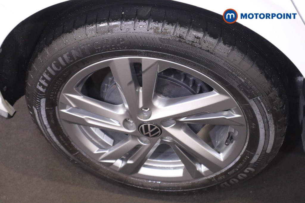 Volkswagen Polo R-Line Manual Petrol Hatchback - Stock Number (1571945) - 12th supplementary image