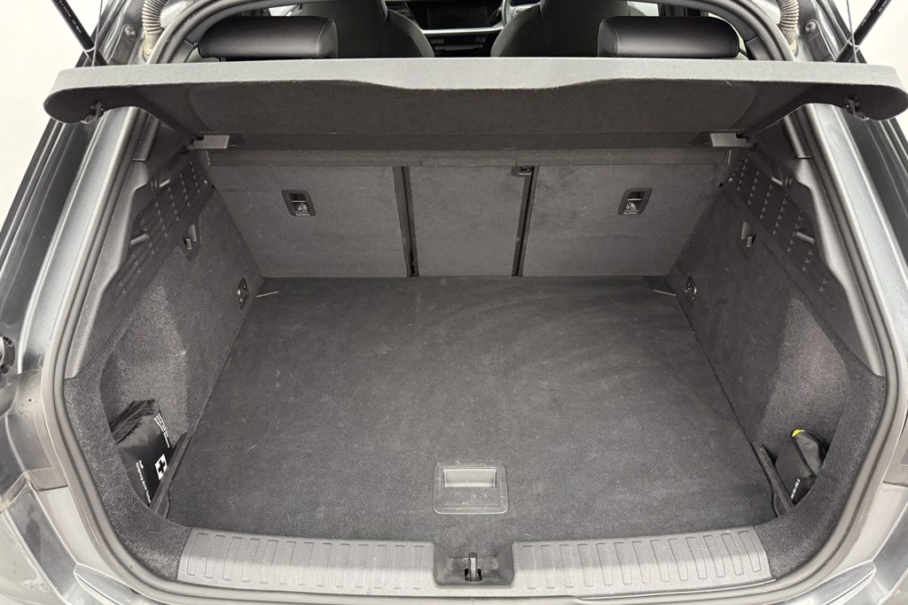 Audi A3 Black Edition Manual Petrol Hatchback - Stock Number (1571985) - 28th supplementary image
