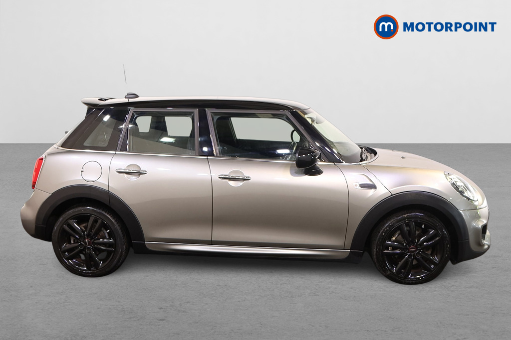 Mini Hatchback Cooper Sport Manual Petrol Hatchback - Stock Number (1572224) - Drivers side