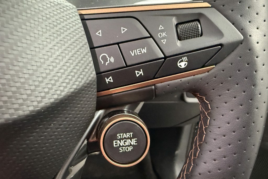 Cupra Formentor V2 Automatic Petrol Plug-In Hybrid SUV - Stock Number (1572419) - 5th supplementary image