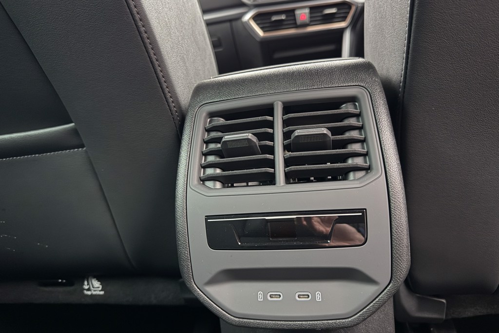 Cupra Formentor V2 Automatic Petrol Plug-In Hybrid SUV - Stock Number (1572419) - 24th supplementary image