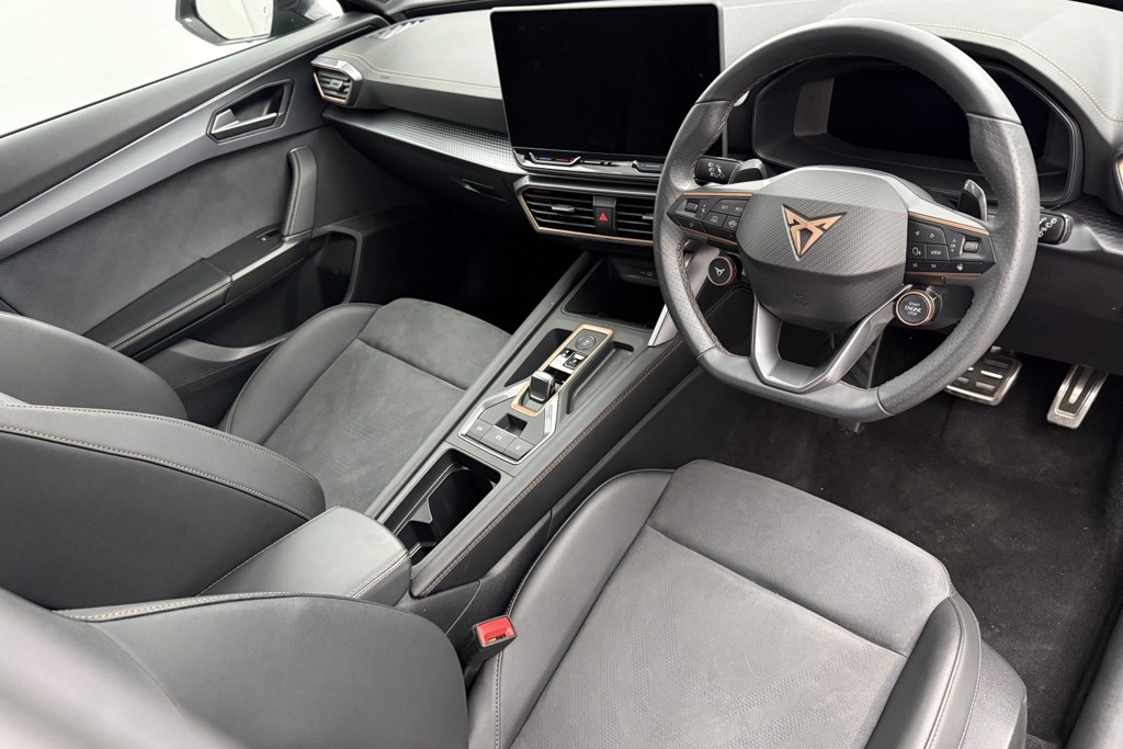 Cupra Formentor V2 Automatic Petrol Plug-In Hybrid SUV - Stock Number (1572419) - 1st supplementary image