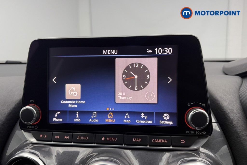 Nissan Juke N-Connecta Automatic Petrol SUV - Stock Number (1572648) - 5th supplementary image