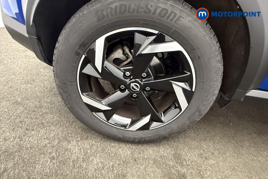 Nissan Juke N-Connecta Automatic Petrol SUV - Stock Number (1572648) - 19th supplementary image