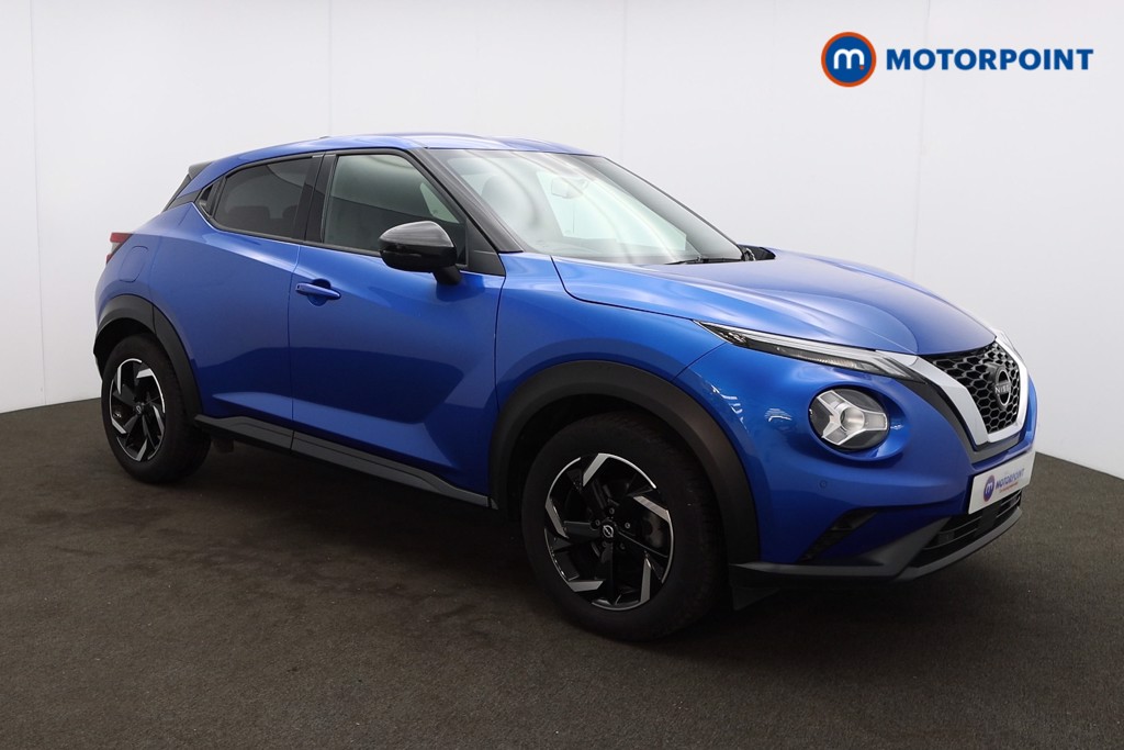 Nissan Juke N-Connecta Automatic Petrol SUV - Stock Number (1572648) - Drivers side front corner