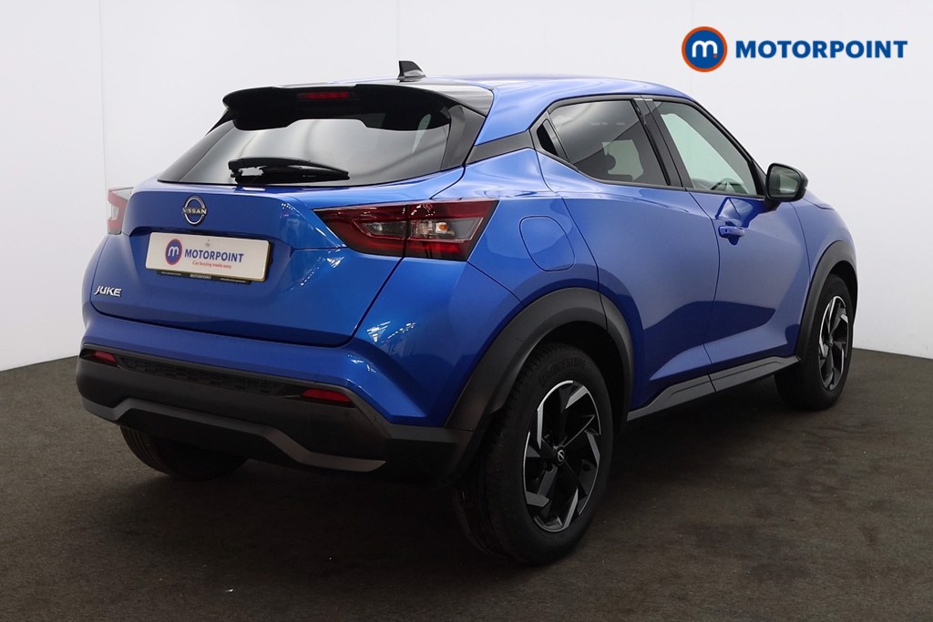 Nissan Juke N-Connecta Automatic Petrol SUV - Stock Number (1572648) - Drivers side rear corner