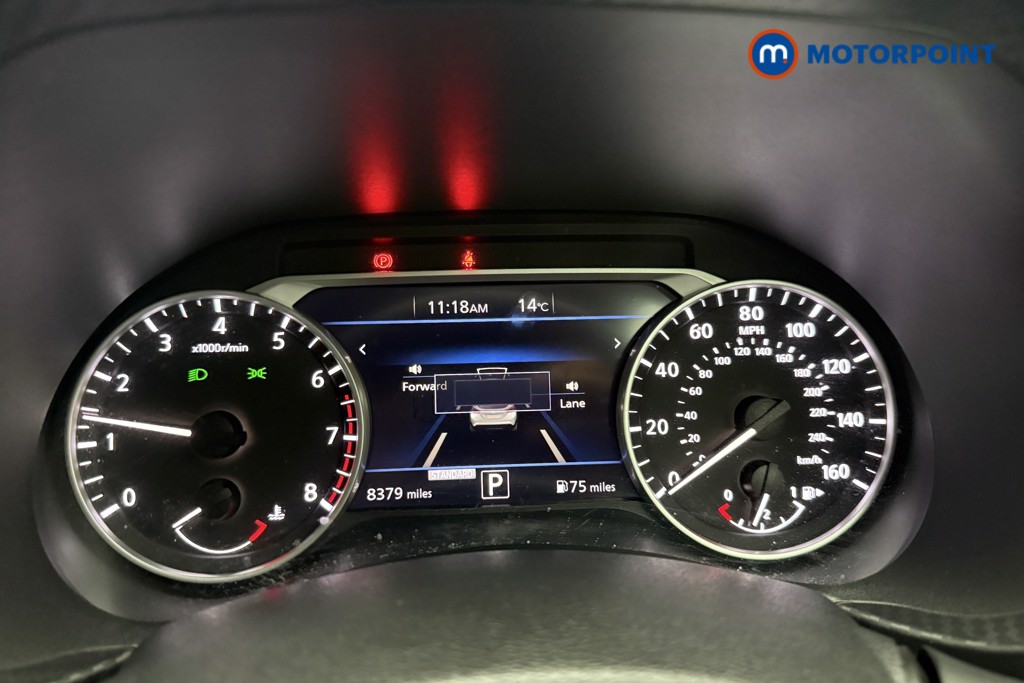 Nissan Juke N-Connecta Automatic Petrol SUV - Stock Number (1572649) - 4th supplementary image