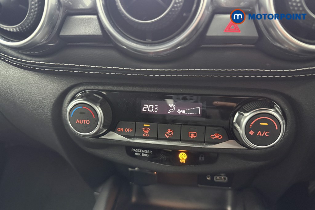 Nissan Juke N-Connecta Automatic Petrol SUV - Stock Number (1572649) - 10th supplementary image
