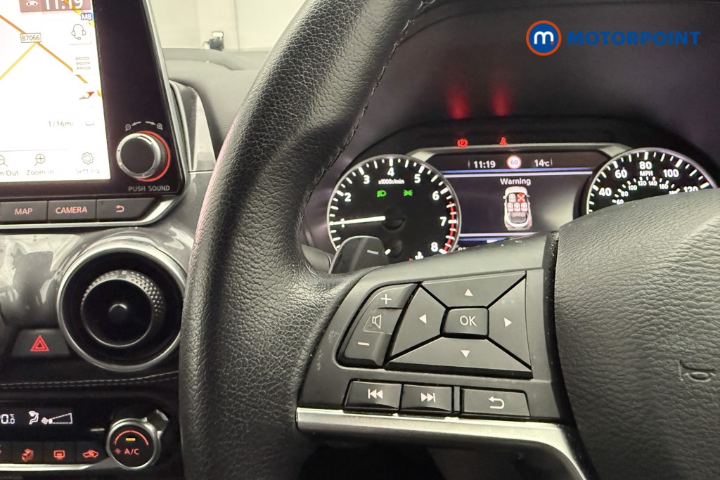 Nissan Juke N-Connecta Automatic Petrol SUV - Stock Number (1572649) - 13th supplementary image