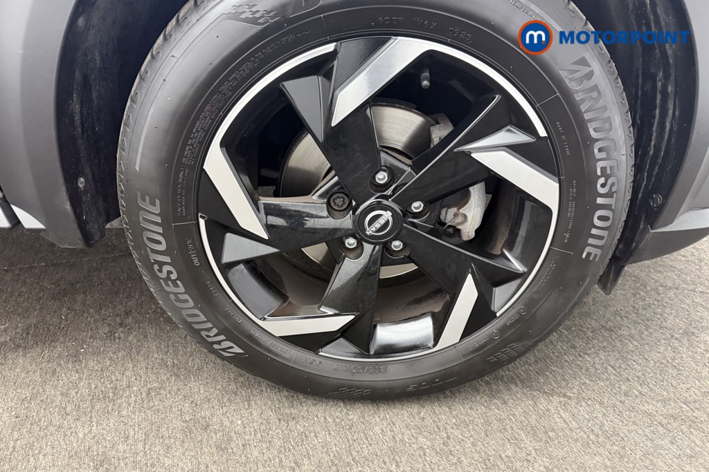 Nissan Juke N-Connecta Automatic Petrol SUV - Stock Number (1572649) - 18th supplementary image