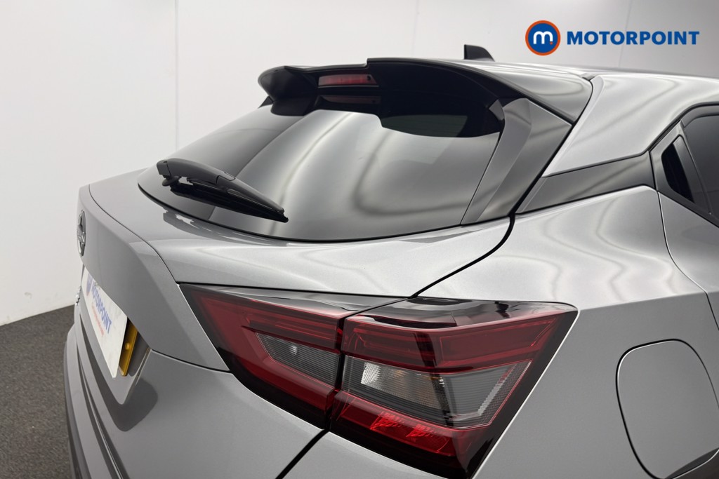 Nissan Juke N-Connecta Automatic Petrol SUV - Stock Number (1572649) - 24th supplementary image