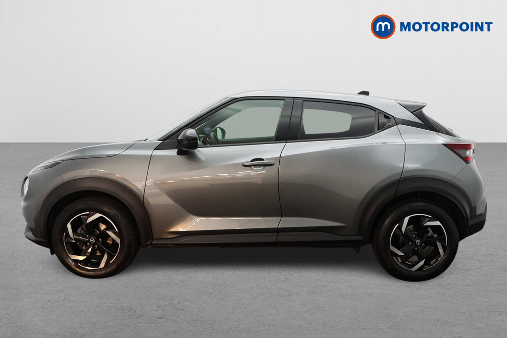 Nissan Juke N-Connecta Automatic Petrol SUV - Stock Number (1572649) - Passenger side