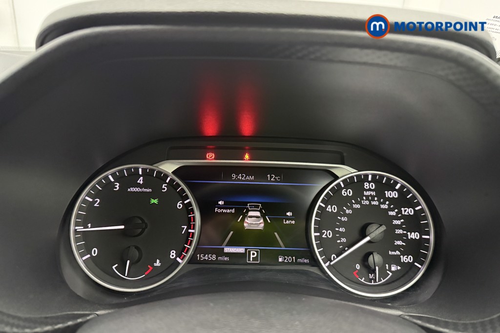 Nissan Juke N-Connecta Automatic Petrol SUV - Stock Number (1572662) - 6th supplementary image