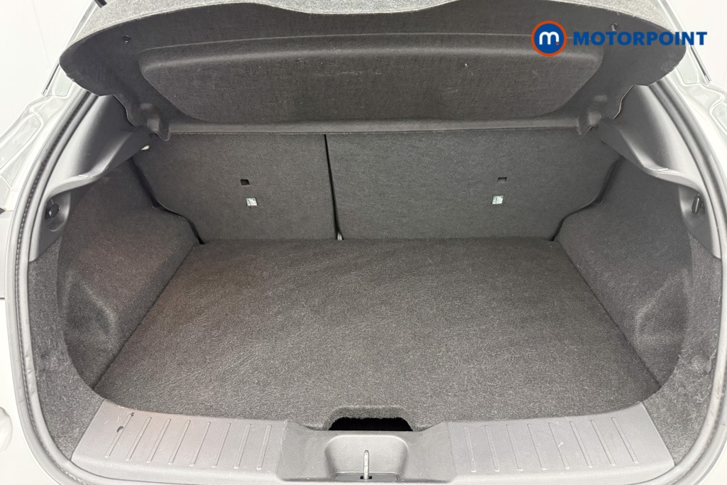 Nissan Juke N-Connecta Automatic Petrol SUV - Stock Number (1572662) - 22nd supplementary image