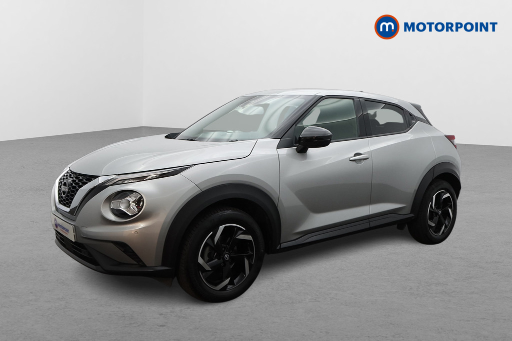 Nissan Juke N-Connecta Automatic Petrol SUV - Stock Number (1572662) - Passenger side front corner