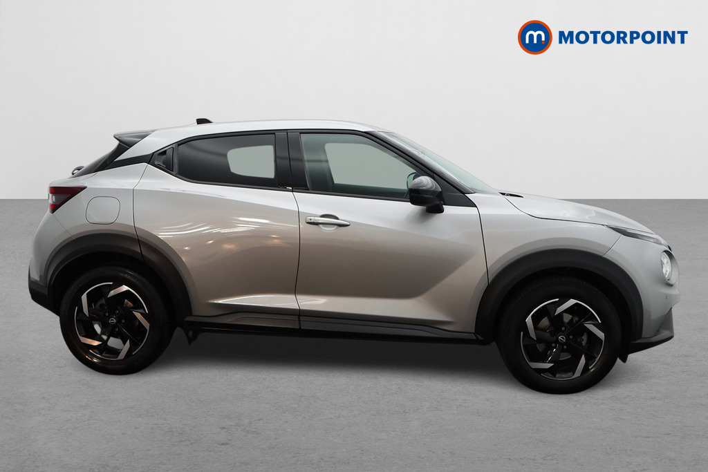Nissan Juke N-Connecta Automatic Petrol SUV - Stock Number (1572662) - Drivers side