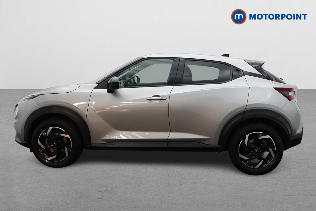 Nissan Juke N-Connecta Automatic Petrol SUV - Stock Number (1572662) - Passenger side