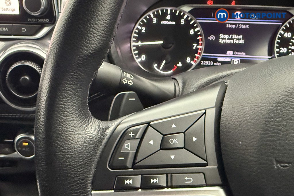 Nissan Juke N-Connecta Automatic Petrol SUV - Stock Number (1572664) - 12th supplementary image