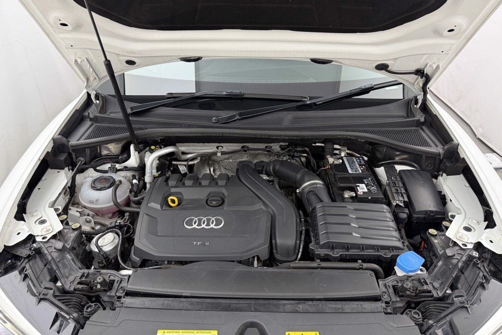 Audi Q3 S Line Automatic Petrol SUV - Stock Number (1572717) - 33rd supplementary image