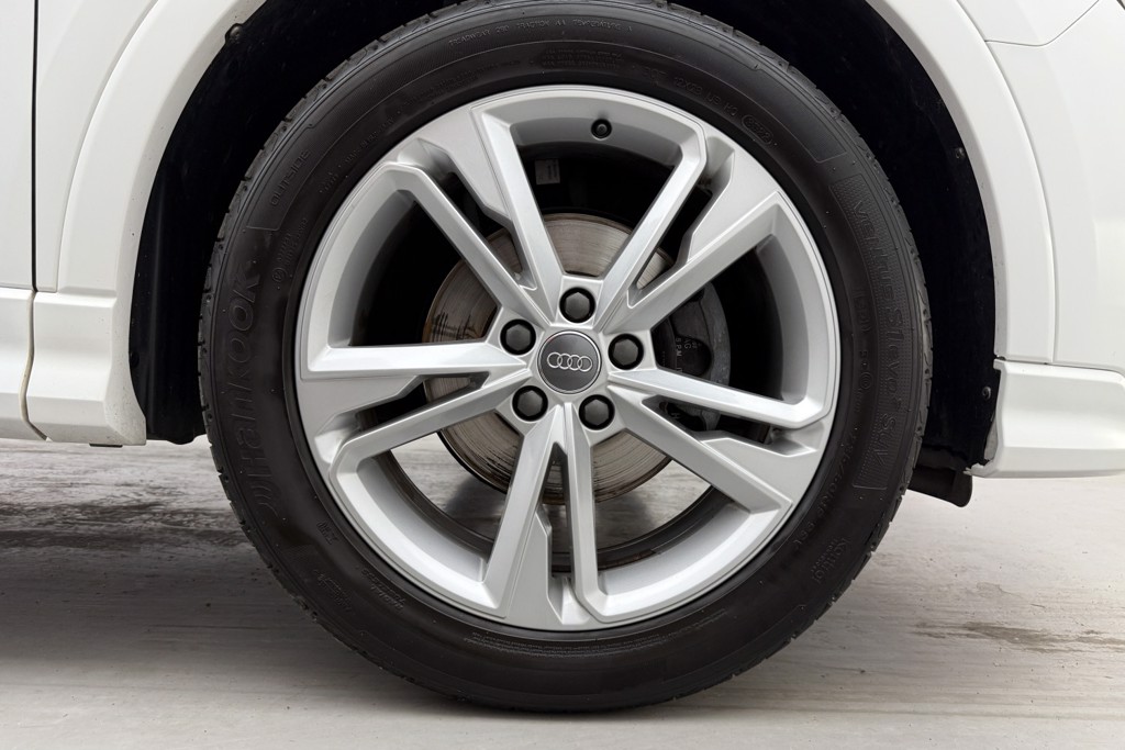 Audi Q3 S Line Automatic Petrol SUV - Stock Number (1572717) - 37th supplementary image