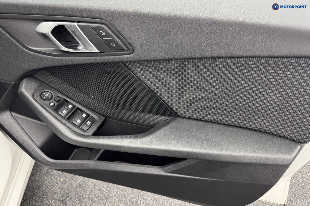 BMW 1 Series SE Automatic Diesel Hatchback - Stock Number (1572769) - 21st supplementary image
