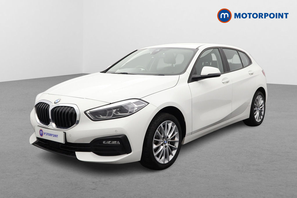 BMW 1 Series SE Automatic Diesel Hatchback - Stock Number (1572769) - Passenger side front corner