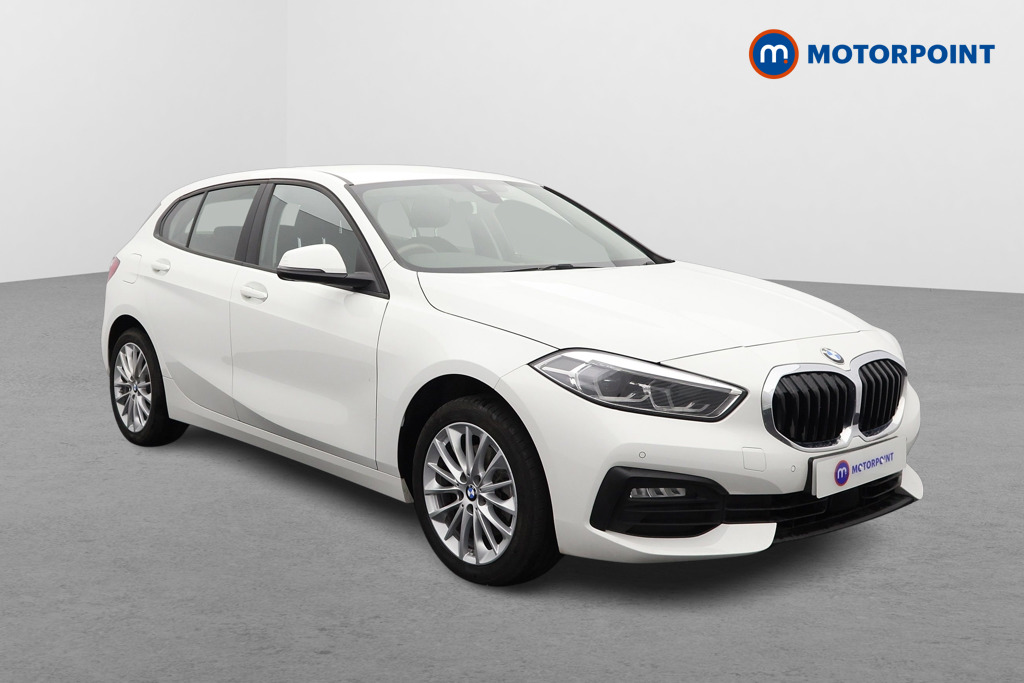 BMW 1 Series SE Automatic Diesel Hatchback - Stock Number (1572769) - Drivers side front corner