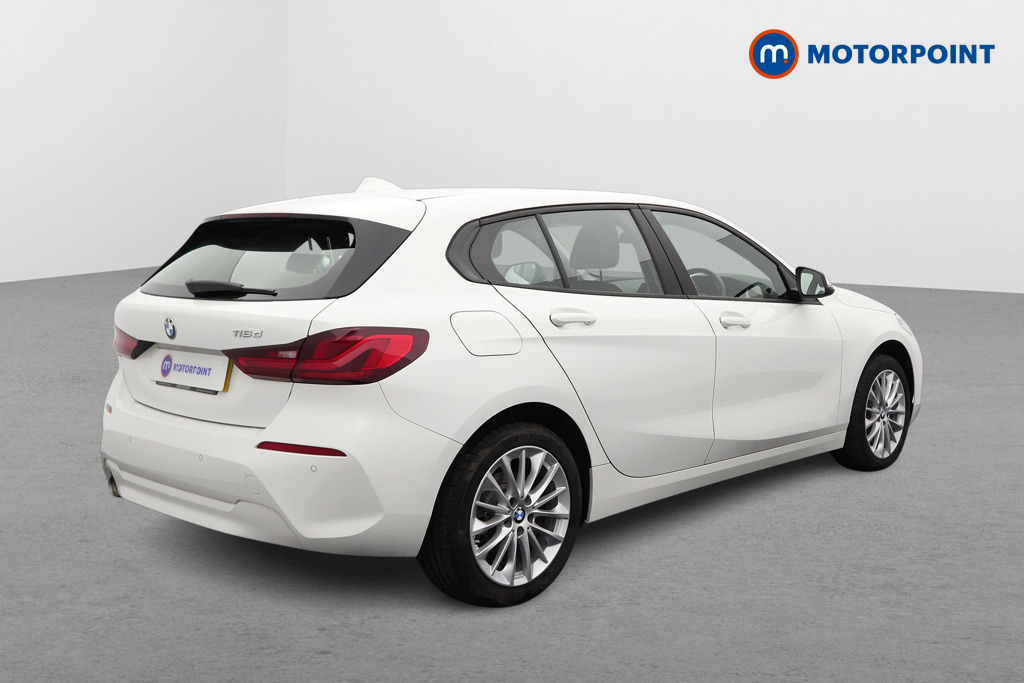 BMW 1 Series SE Automatic Diesel Hatchback - Stock Number (1572769) - Drivers side rear corner