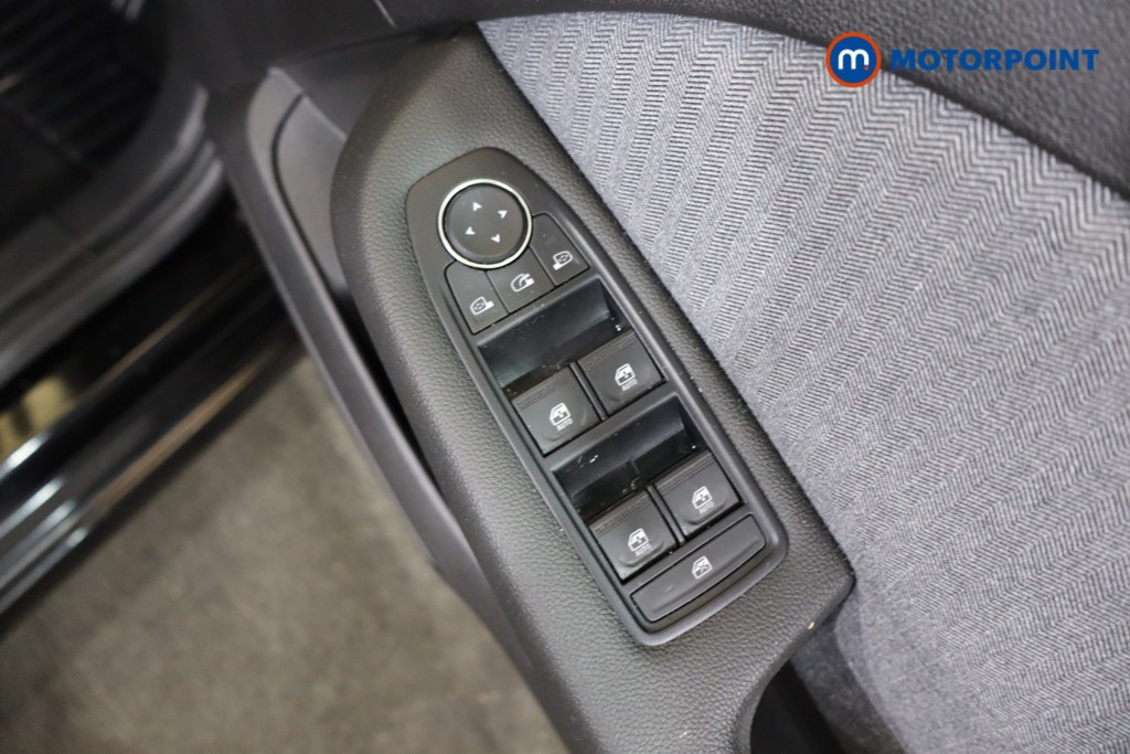 Renault Clio Techno Automatic Petrol-Electric Hybrid Hatchback - Stock Number (1572812) - 19th supplementary image