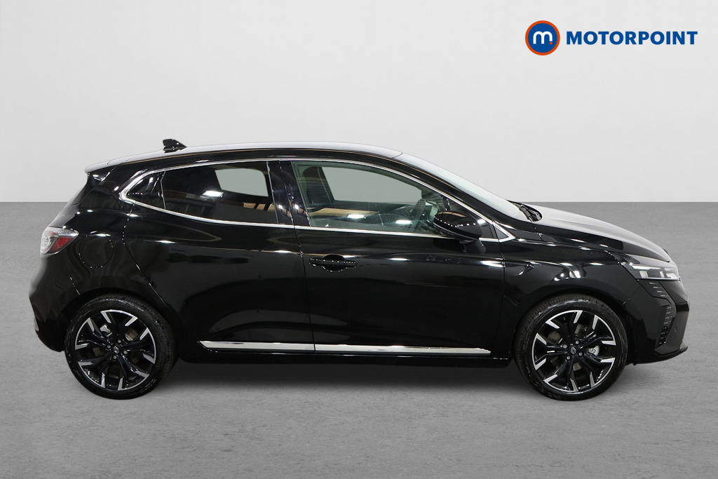 Renault Clio Techno Automatic Petrol-Electric Hybrid Hatchback - Stock Number (1572812) - Drivers side