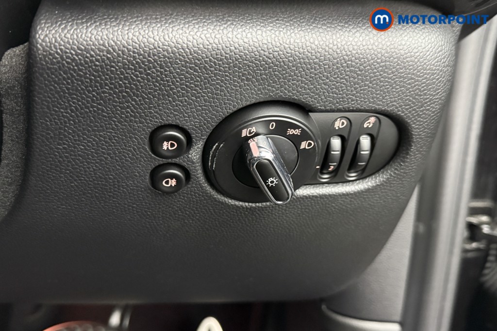 Mini Hatchback Cooper Sport Automatic Petrol Hatchback - Stock Number (1572930) - 16th supplementary image