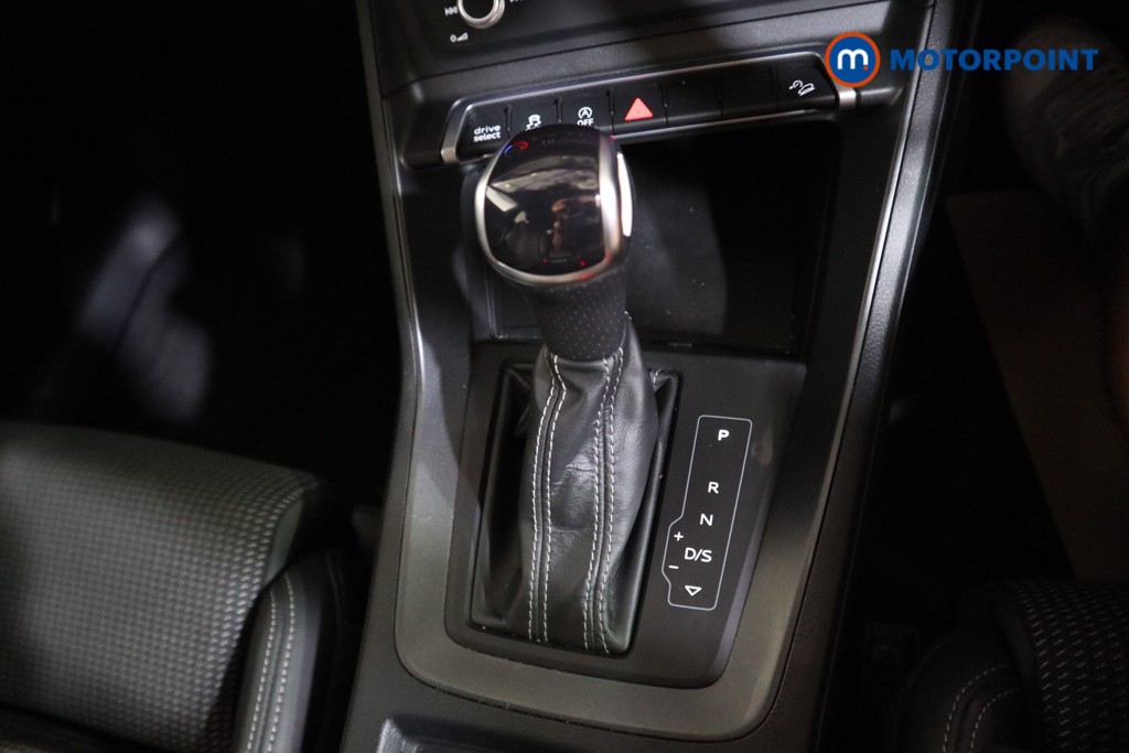 Audi Q3 Black Edition Automatic Diesel SUV - Stock Number (1573101) - 8th supplementary image