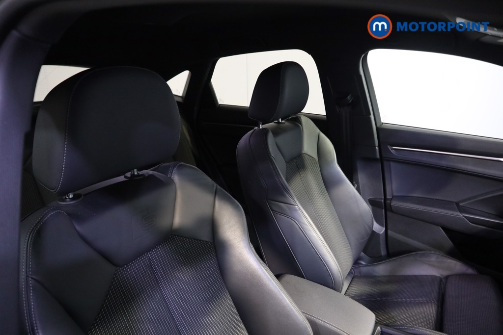 Audi Q3 Black Edition Automatic Diesel SUV - Stock Number (1573101) - 9th supplementary image