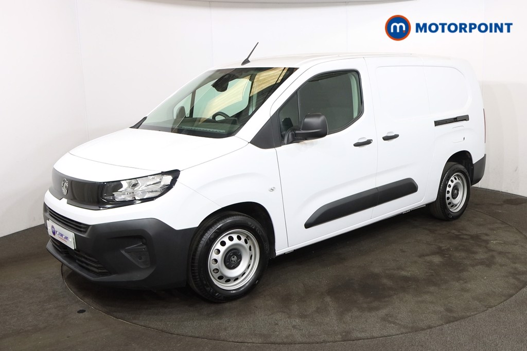 Vauxhall Combo Cargo Prime Manual Diesel Panel Van - Stock Number (1573213) - Passenger side front corner