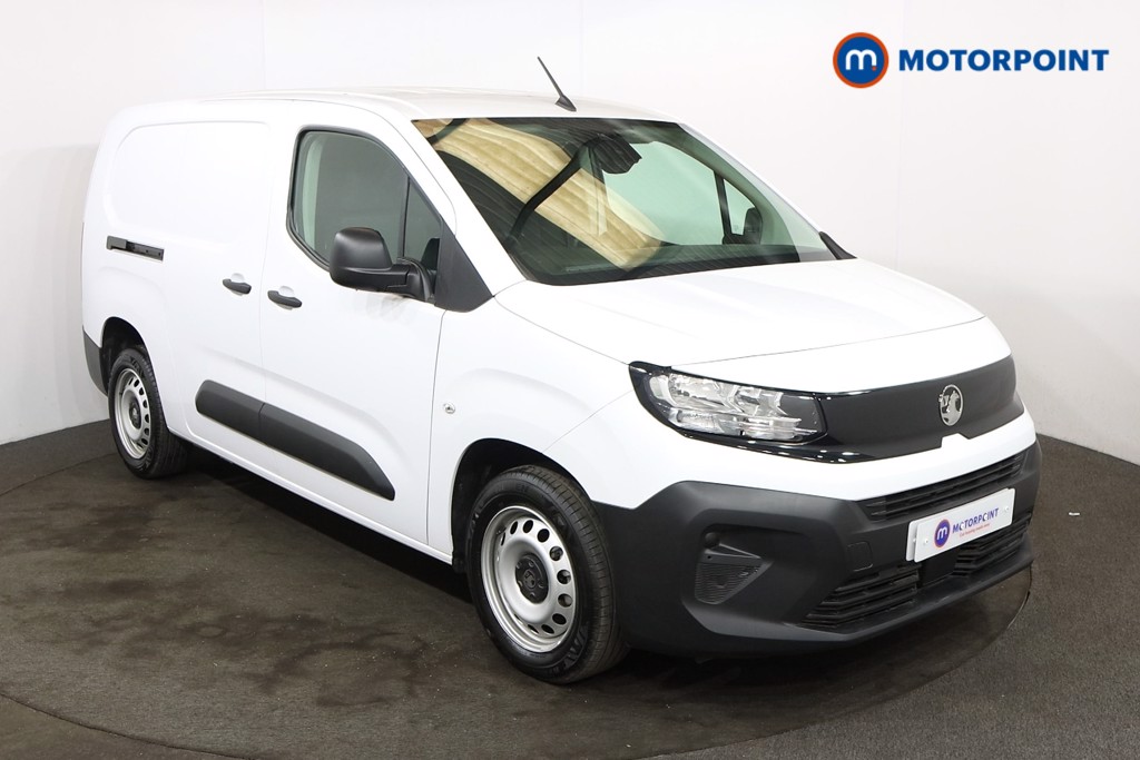 Vauxhall Combo Cargo Prime Manual Diesel Panel Van - Stock Number (1573213) - Drivers side front corner