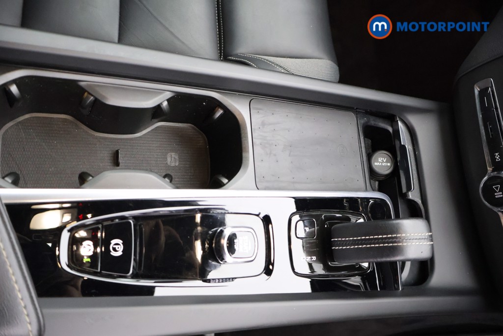 Volvo Xc60 R Design Pro Automatic Petrol Plug-In Hybrid SUV - Stock Number (1573222) - 6th supplementary image