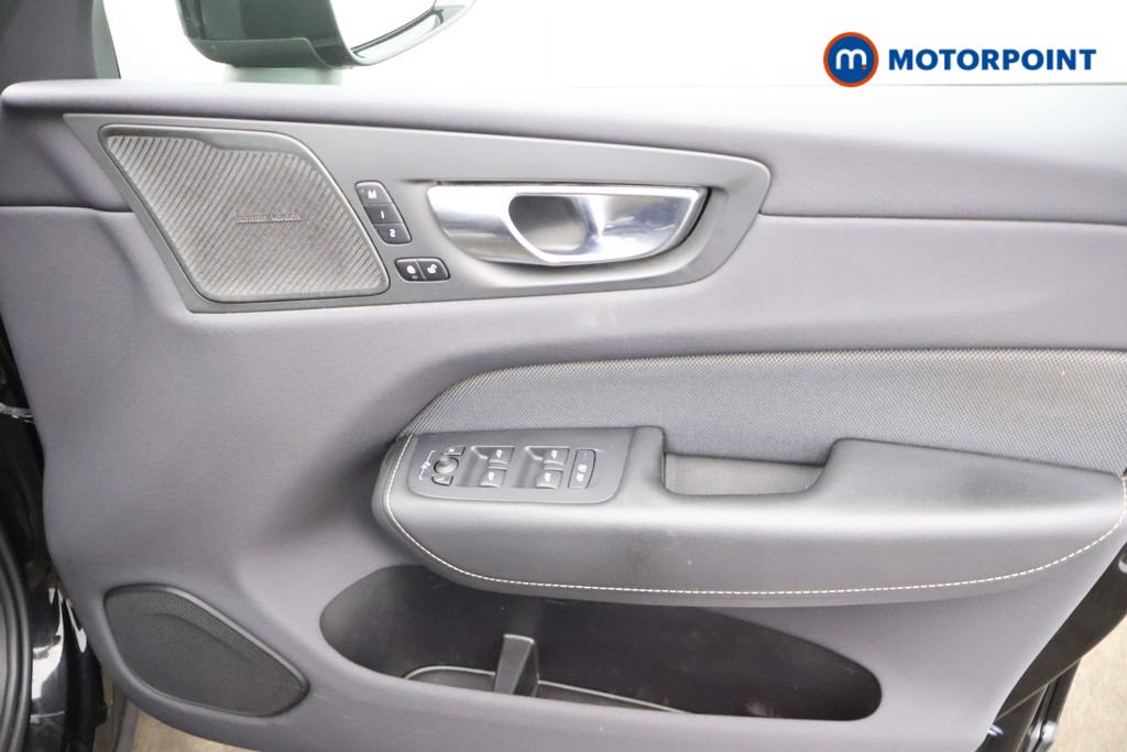 Volvo Xc60 R Design Pro Automatic Petrol Plug-In Hybrid SUV - Stock Number (1573222) - 9th supplementary image