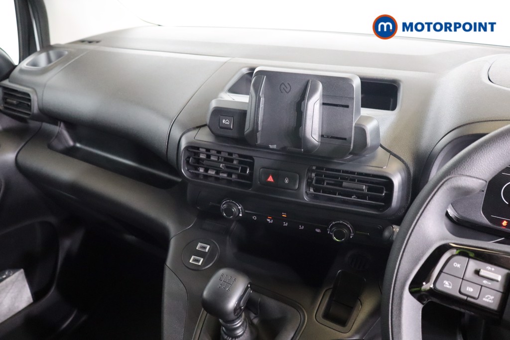 Vauxhall Combo Cargo Prime Manual Diesel Panel Van - Stock Number (1573225) - 3rd supplementary image