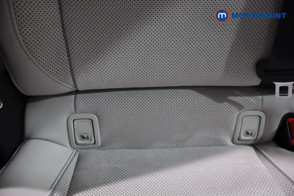 Volkswagen Passat Life Automatic Petrol Plug-In Hybrid Estate - Stock Number (1573296) - 23rd supplementary image