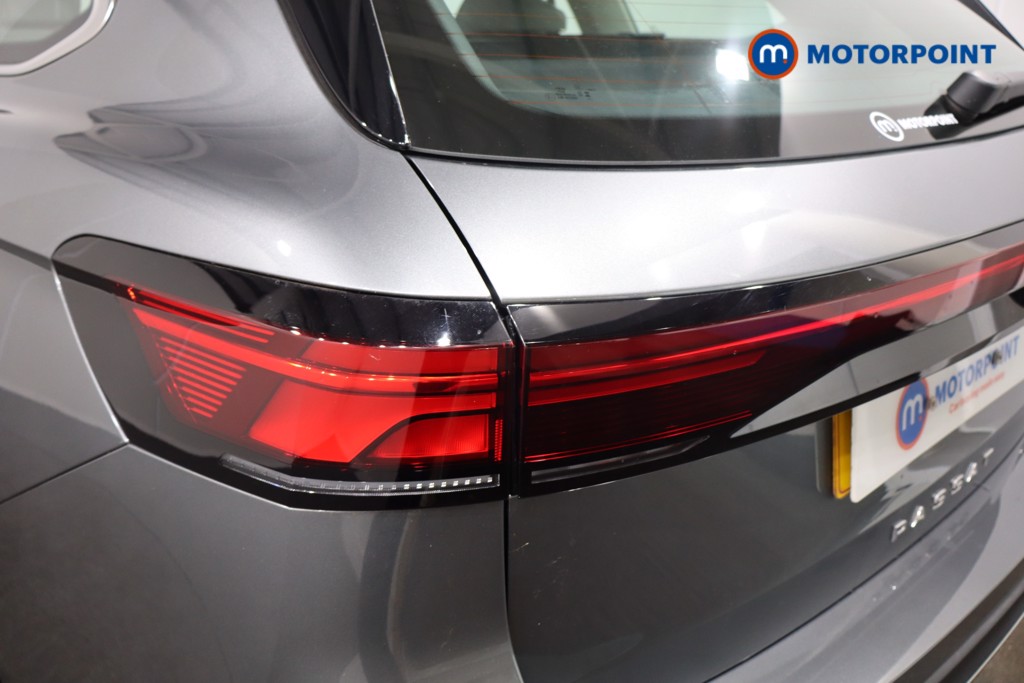 Volkswagen Passat Life Automatic Petrol Plug-In Hybrid Estate - Stock Number (1573296) - 31st supplementary image
