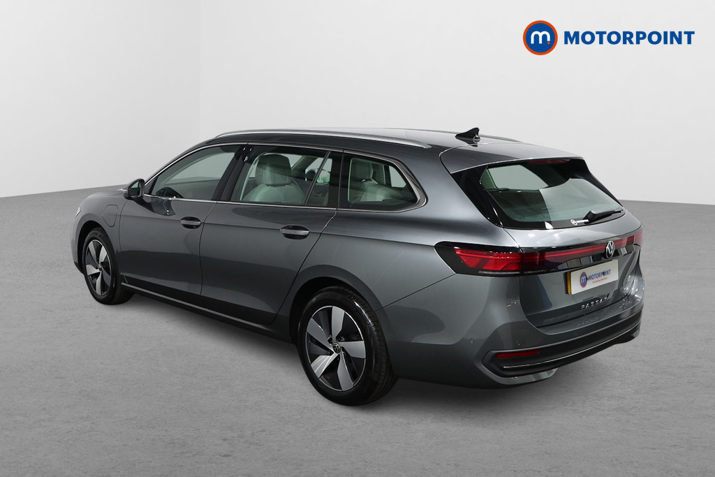 Volkswagen Passat Life Automatic Petrol Plug-In Hybrid Estate - Stock Number (1573296) - Passenger side rear corner