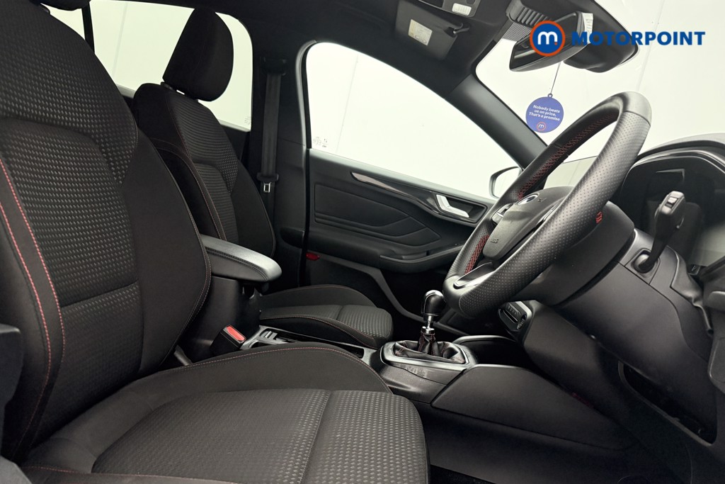 Ford Focus St-Line Manual Petrol Hatchback - Stock Number (1573359) - 8th supplementary image