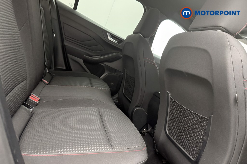 Ford Focus St-Line Manual Petrol Hatchback - Stock Number (1573359) - 9th supplementary image