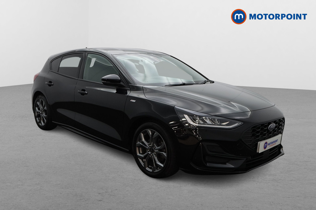 Ford Focus St-Line Manual Petrol Hatchback - Stock Number (1573359) - Drivers side front corner